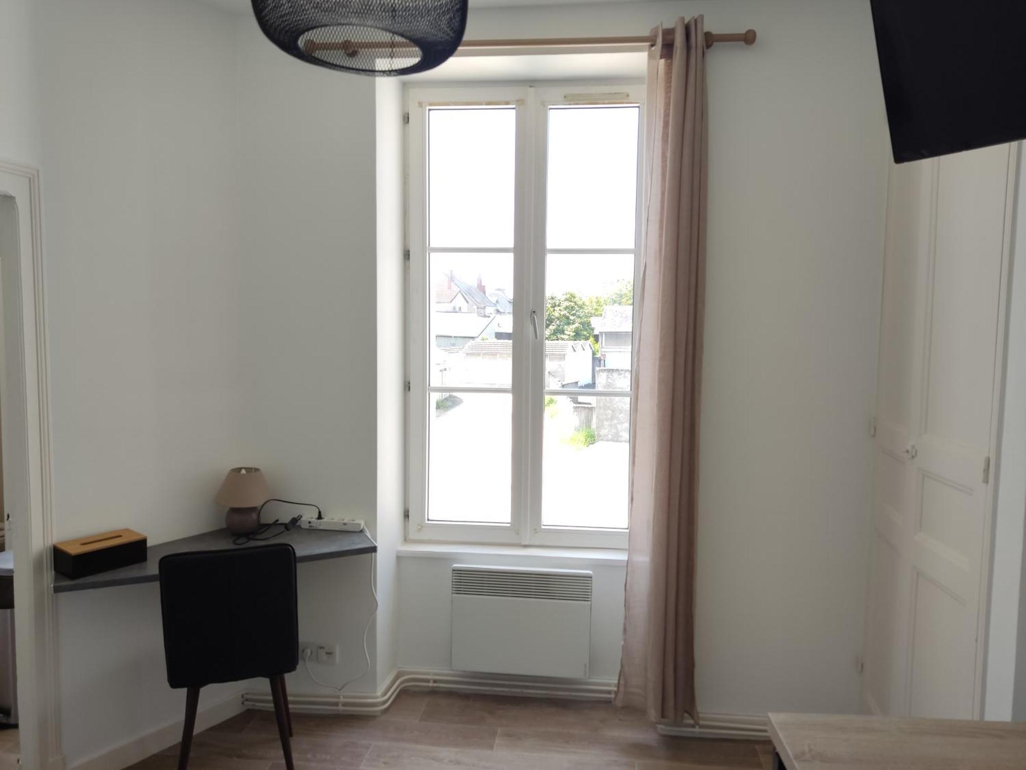 Le 3, Wifi, Parking, Centre Apartment Chateauroux Ngoại thất bức ảnh